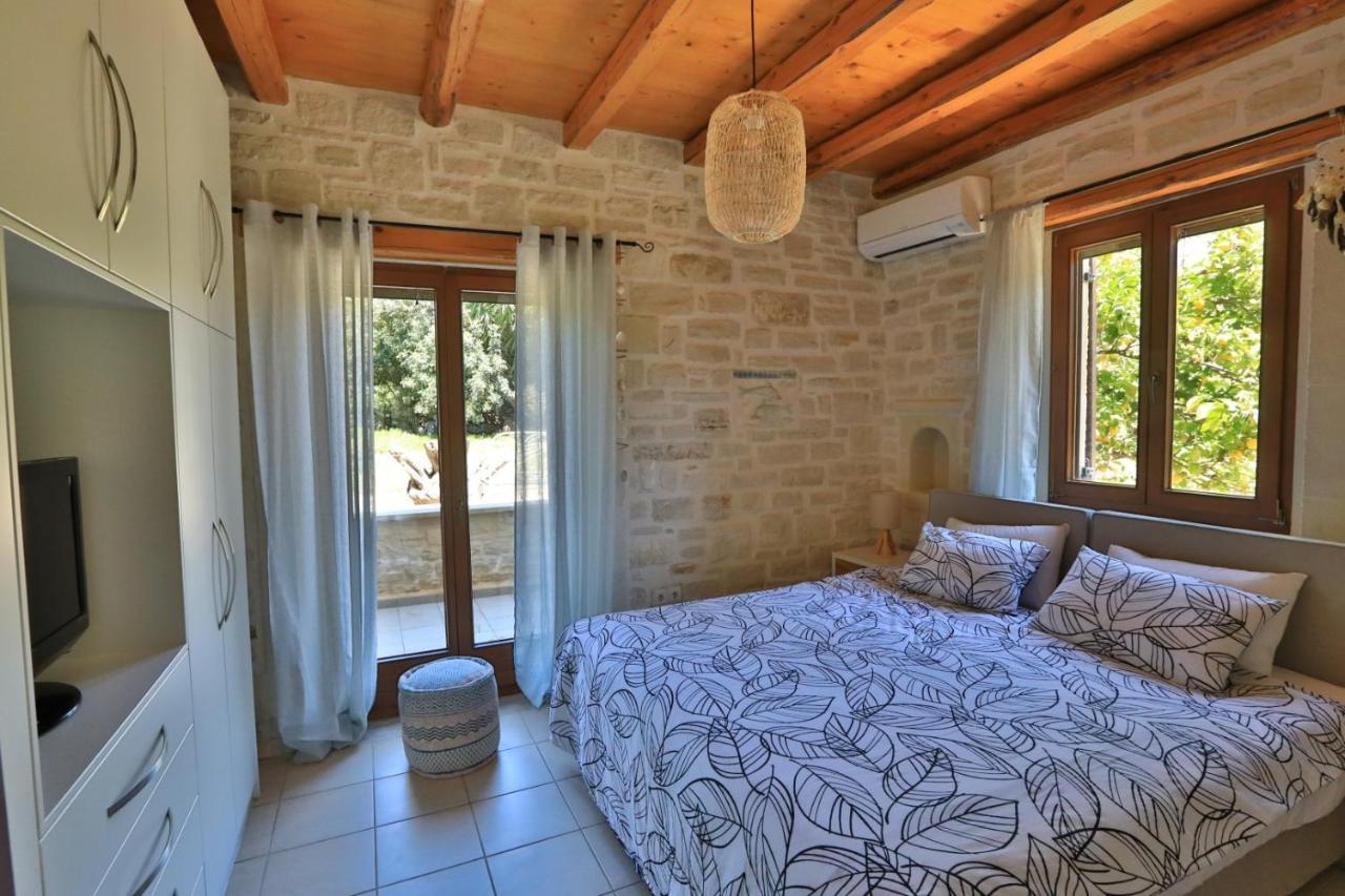 Villa Harmony, Steinvilla Prinés Екстериор снимка